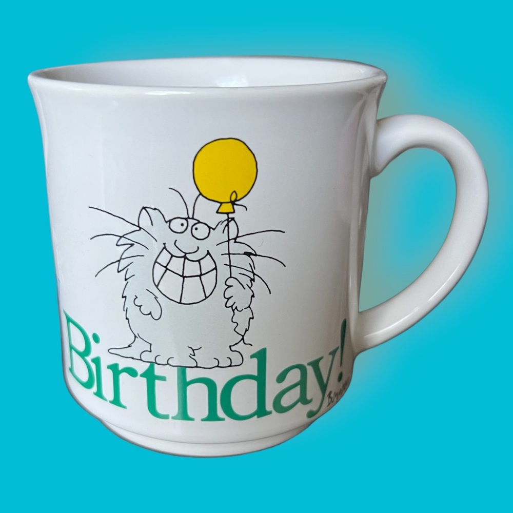 Sandra Boynton Happy Birthday Mug. Vintage Recycled Paper Products. Smiling Cat
